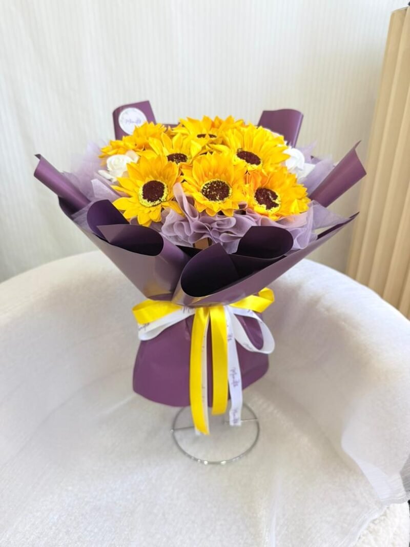 Warm Hug Sunflower