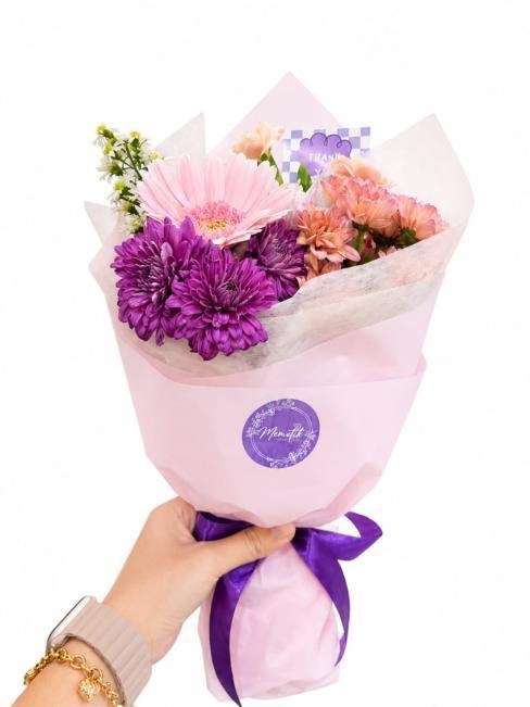 Blooming Grace Bunch